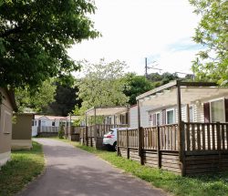 hebergement cottage Camping Les Amandiers